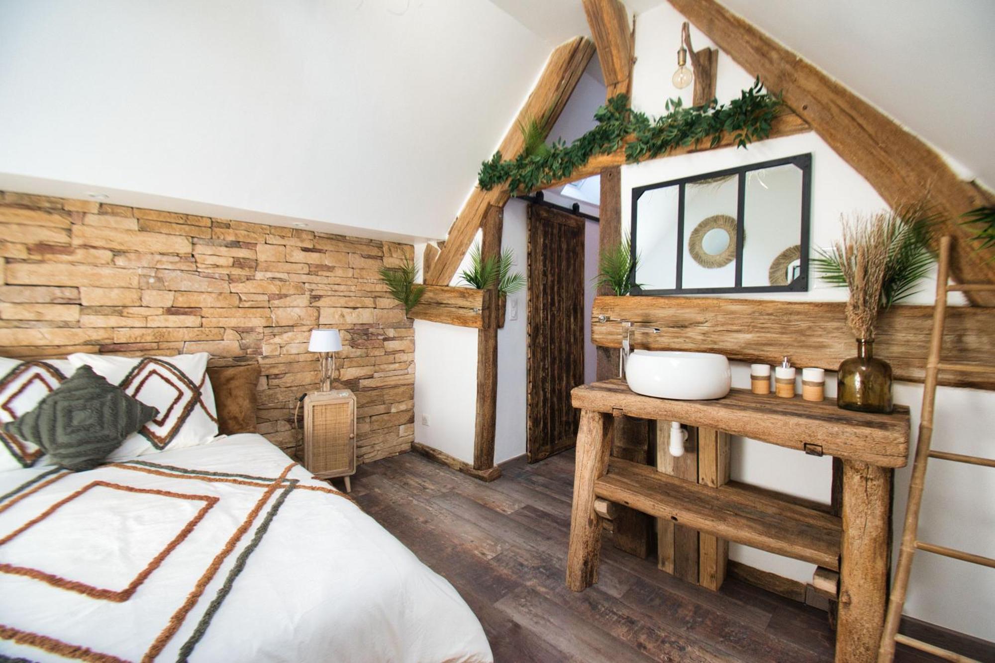 Bu (Eure-et-Loir) Le Relais Des Caleches - La Jungle Room المظهر الخارجي الصورة